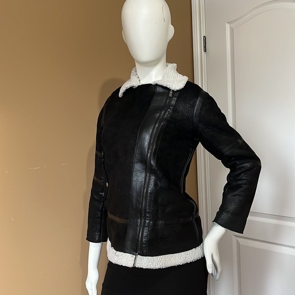 Beautiful winter jacket/ Size S - Picture 3 of 13